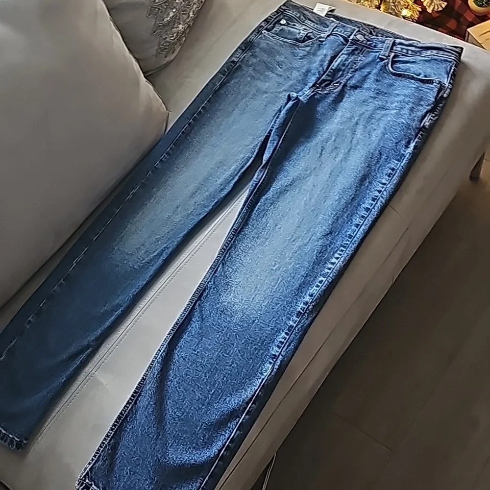 EUC Levis 514 Men’s Straight Leg sz 33 x 34
